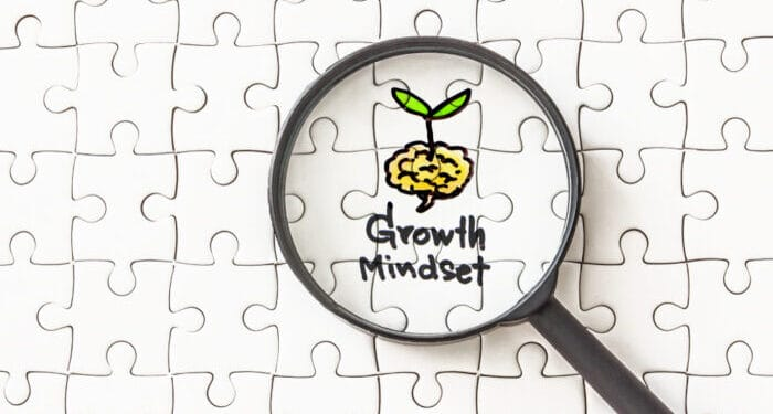 Growth mindset là gì? Lợi ích của Growth Mindset đối với doanh nghiệp 