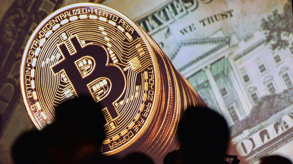 bitcoin-getty-1604548879226474383457.jpg